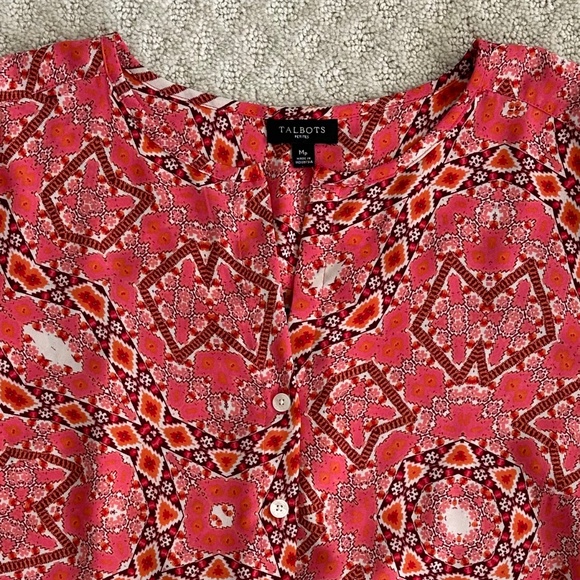 Talbots Split Neck Geometric Print Long Sleeve Blouse Coral/Pink MP Lightweight - Picture 2 of 12
